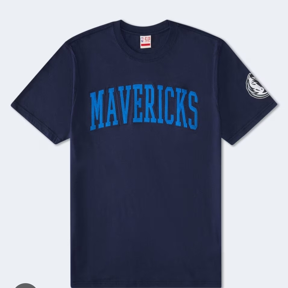 Aeropostale Navy Blue Mavericks Tee